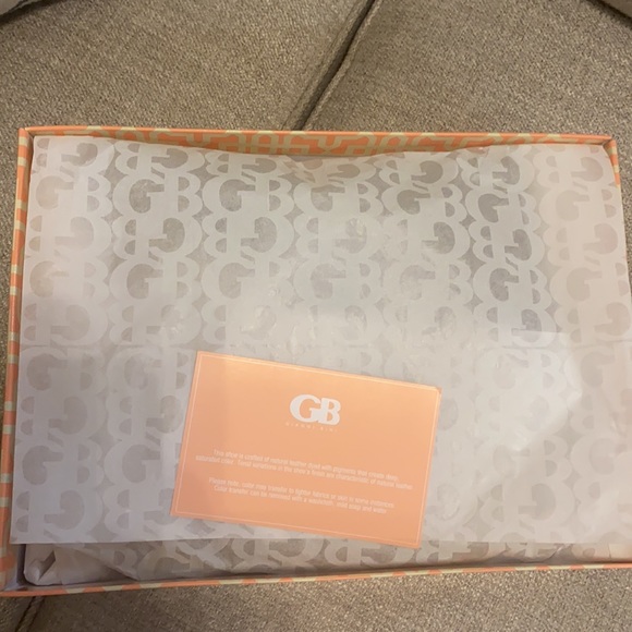 NWT GB navy suede ankle tie block heels - size 7 - Picture 9 of 10